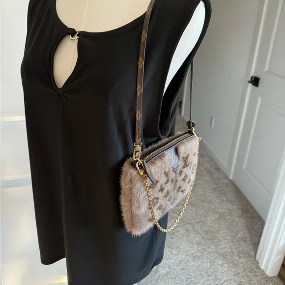 **RARE** Like New LV Brown Monogram Mink Crossbody Bag - Picture 12 of 14